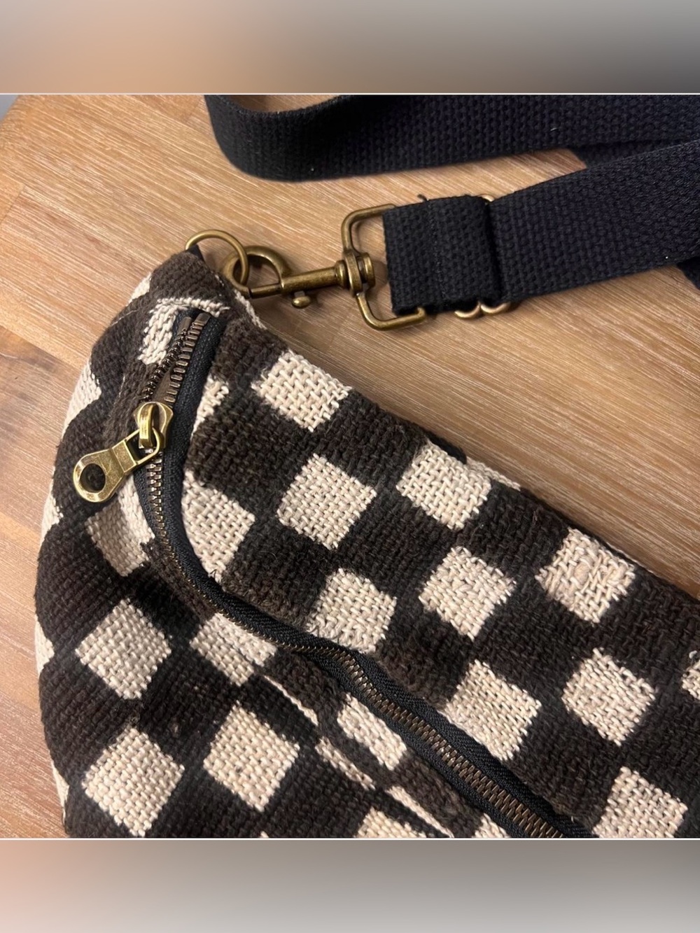 Jenna Bee checkered sling bag black & Cream - Picture 6 of 8